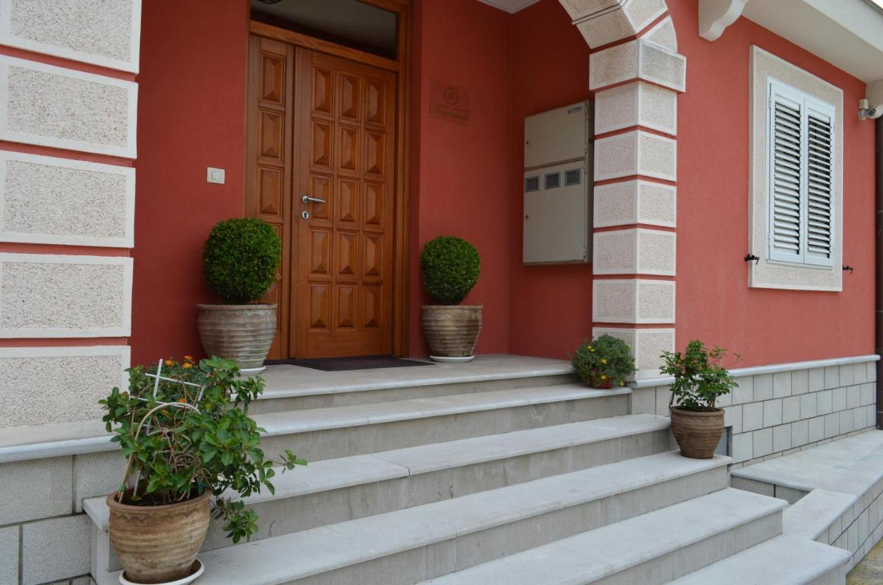 Apartments Bogdanovic โกตอร์ ภายนอก รูปภาพ