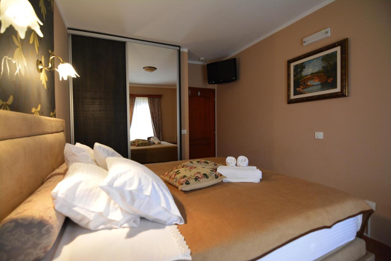 Apartments Bogdanovic โกตอร์ ภายนอก รูปภาพ